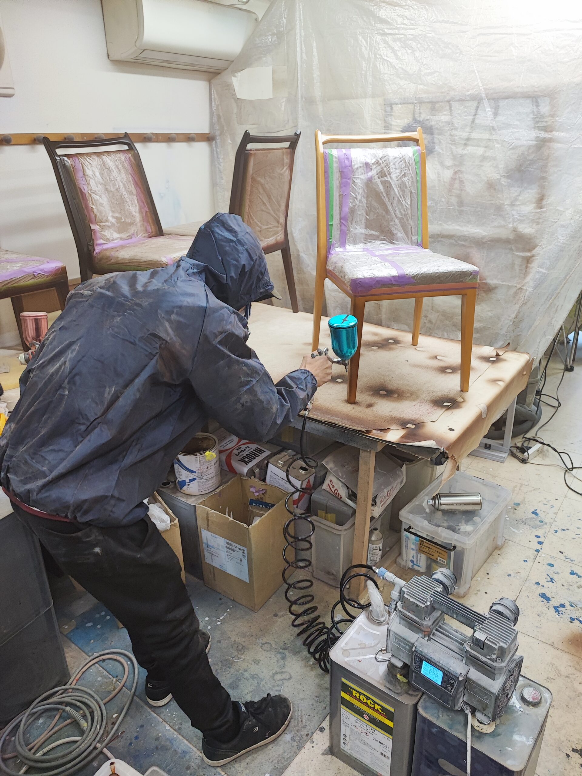 新人職人見習いへ：未来の職人を育てる「直し塾」へようこそ！